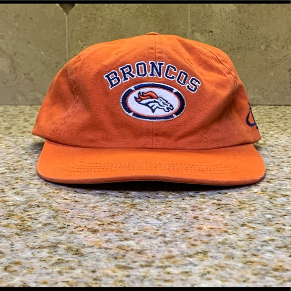 NFL PRO LINE Denver Broncos Hat - Picture 1 of 5